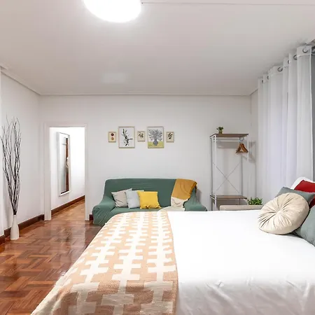 1 Parada Al Casco Viejo, 1 Min En Metro - Santutxu *