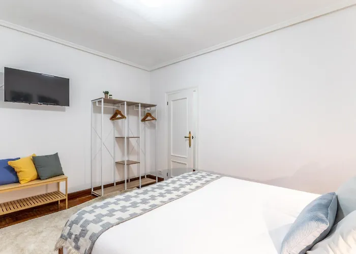 1 Parada Al Casco Viejo, 1 Min En Metro - Santutxu Appartement