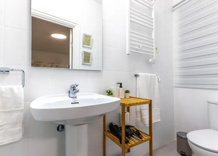 1 Parada Al Casco Viejo, 1 Min En Metro - Santutxu Appartement