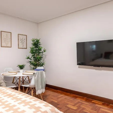 1 Parada Al Casco Viejo, 1 Min En Metro - Santutxu *